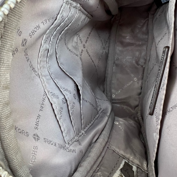 Michael Kor shoes and purse. It’s a bundle deal. - Picture 11 of 15